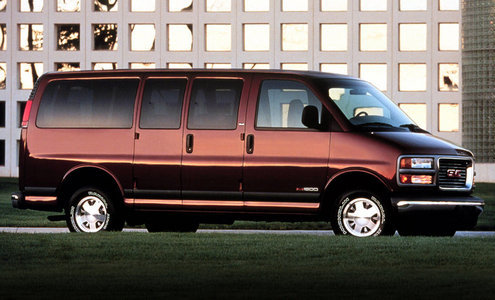 2001 GMC SAVANA 2500